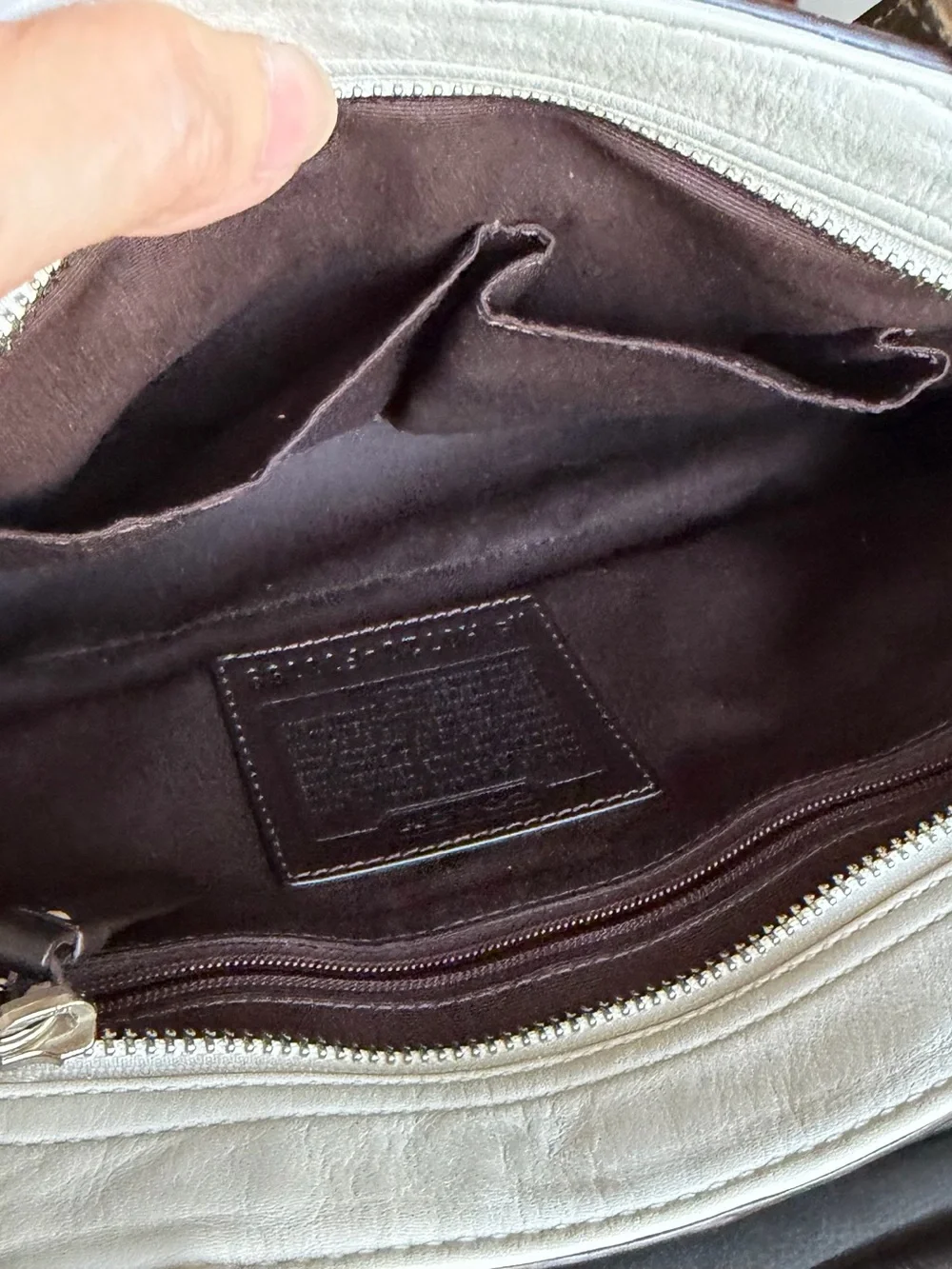 Vinted Coach Hamptons belted carryall satchel- cream - brown leather
